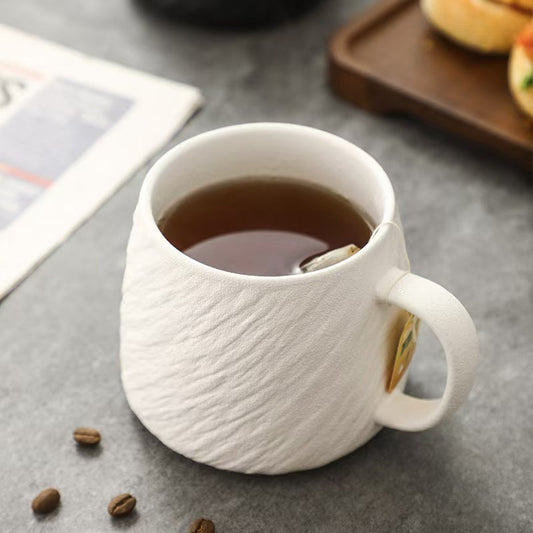 Elegant Ceramic Mug ☕ – Stylish & Textured Design for Tea, Coffee & More ✨